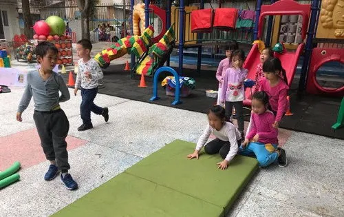 幼儿体能训练有哪些项目可以参加(幼儿体能训练50种方法)