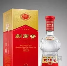 酒评语20字(白酒好评语30字通用)