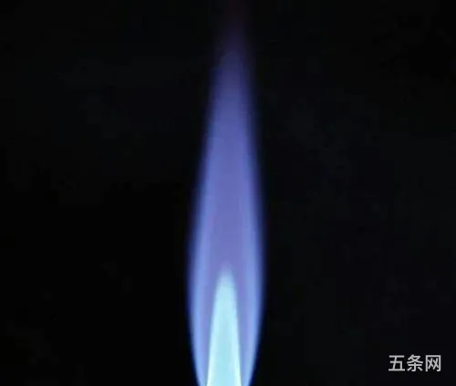 一氧化碳是易燃易爆物质吗(一氧化碳与空气反应会爆炸吗)